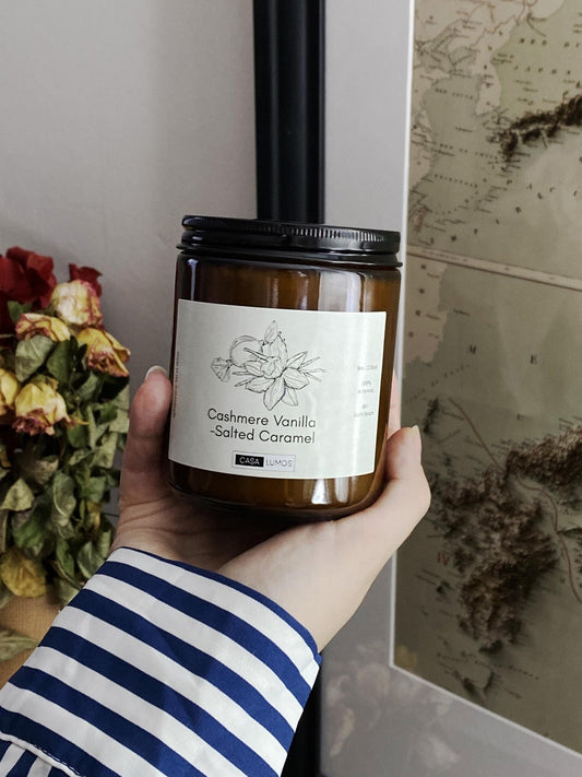 Cashmere Vanilla and Salted Caramel Soy Candle – 8 oz Apothecary Jar - CasaLumos